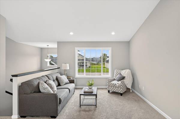 1756 Squirrel WAY, New Richmond, WI 54017