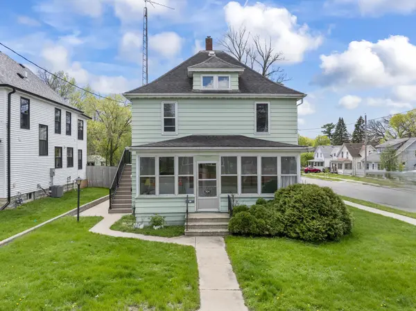 904 1st ST SE, Rochester, MN 55904