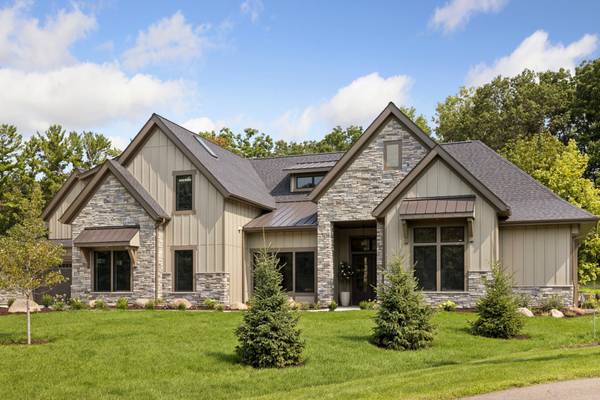 6205 Hillside RD, Edina, MN 55436