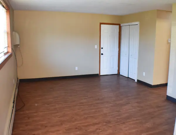 1011 19th ST S, Moorhead, MN 56560