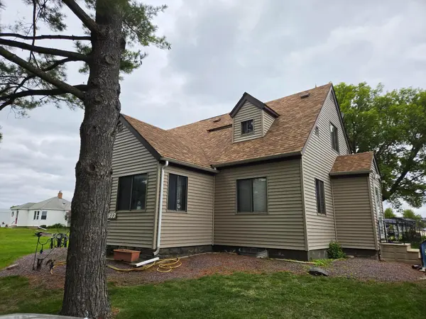 1803 SE Marshall ST, Albert Lea, MN 56007