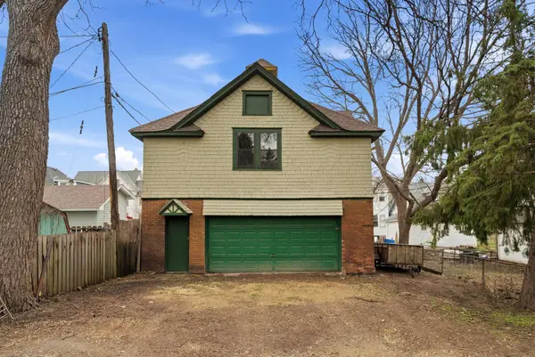 352 Bates AVE, Saint Paul, MN 55106