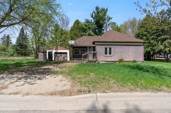 323 4th ST SE, Staples, MN 56479