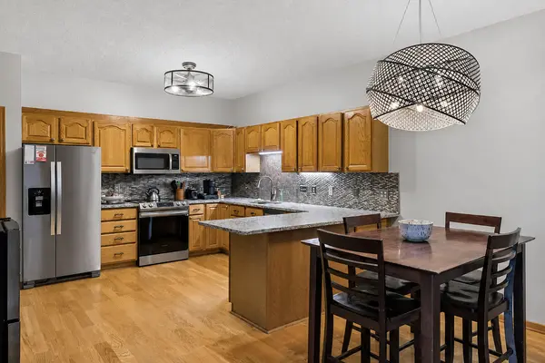 4099 Meadowlark Curve, Eagan, MN 55122
