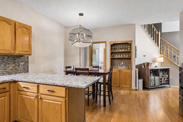 4099 Meadowlark Curve, Eagan, MN 55122