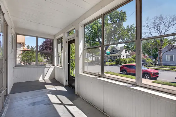 300 4th AVE S, South Saint Paul, MN 55075