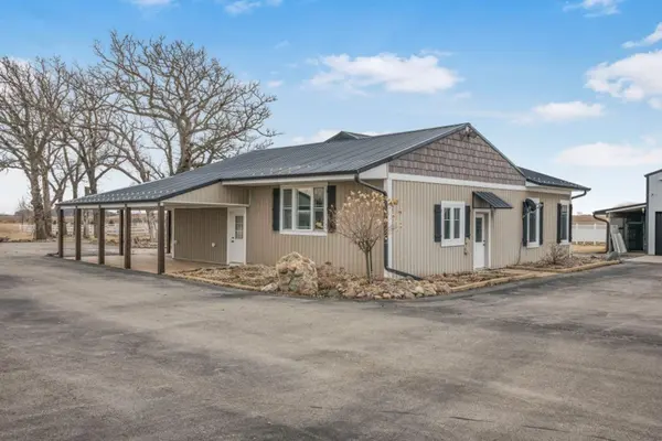 90917 240th ST, Austin, MN 55912