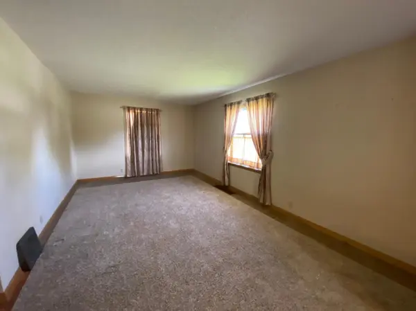 2021 Tower RD, Albert Lea, MN 56007