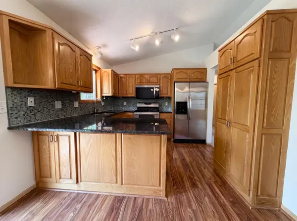 14734 Yosemite AVE S, Savage, MN 55378