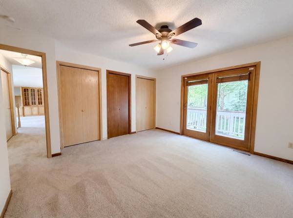 14734 Yosemite AVE S, Savage, MN 55378