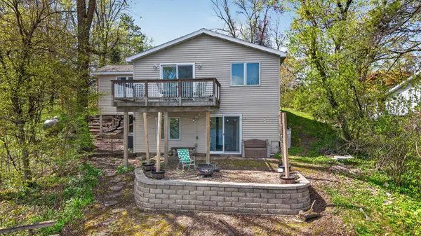 16456 110th ST NW, South Haven, MN 55382