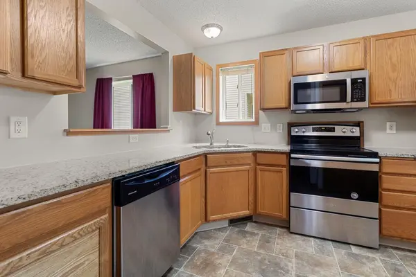 513 109th LN NW, Coon Rapids, MN 55448