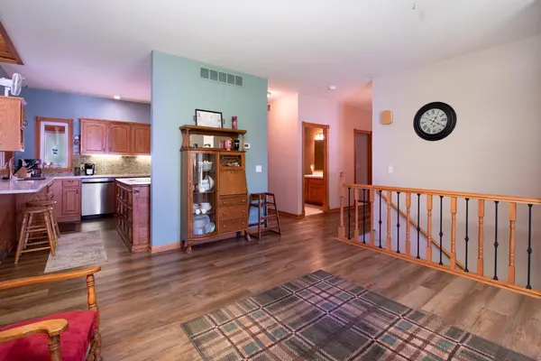 1524 Squirrels Nest RD, Kasota, MN 56050
