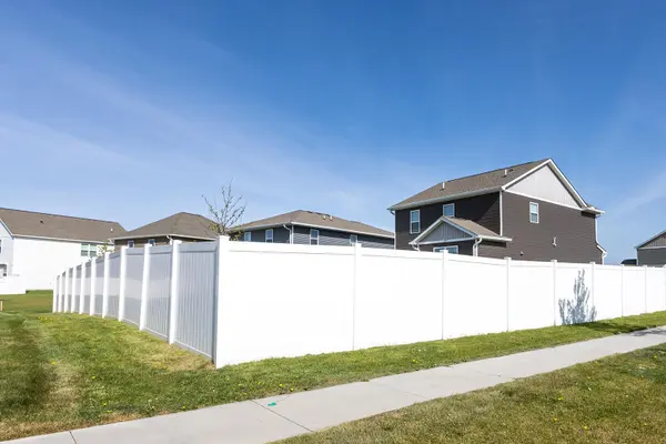 1702 Athens TER, Shakopee, MN 55379