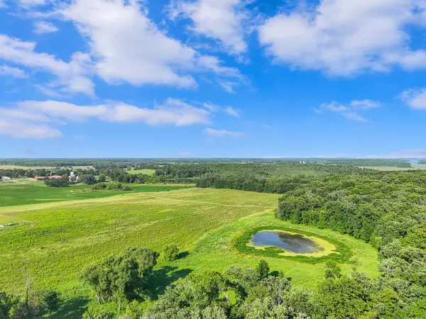 380XX 280th Ave [M], Dent, MN 56528