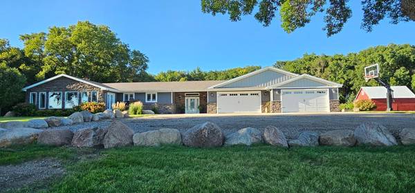 1260 20th ST NW, Holloway, MN 56249
