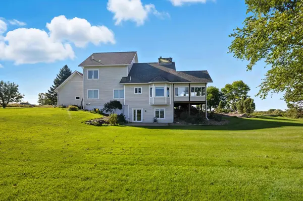 3194 Angelica RD, Pequot Lakes, MN 56472