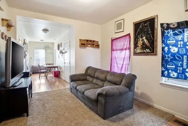 692 4th ST E, Saint Paul, MN 55106