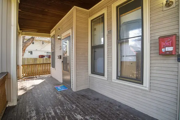 694 Marshall AVE, Saint Paul, MN 55104