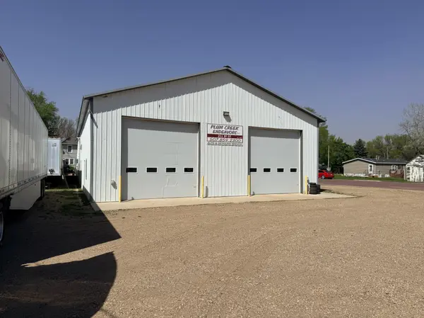 211 8th ST, Walnut Grove, MN 56180