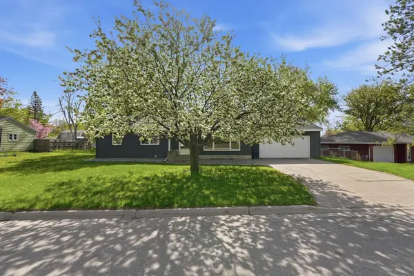 205 Victoria DR, Alexandria, MN 56308