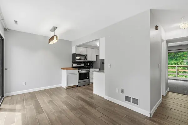 1827 Yuma LN N, Plymouth, MN 55447
