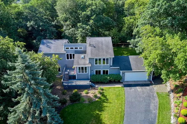 4774 Oak WAY, Eagan, MN 55122
