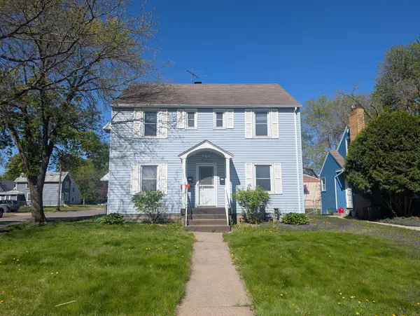 1049 Gorman AVE, West Saint Paul, MN 55118