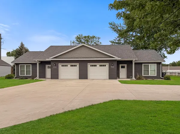 950 W 1st AVE, Edgerton, MN 56128