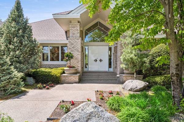 11626 Cedar PASS, Minnetonka, MN 55305