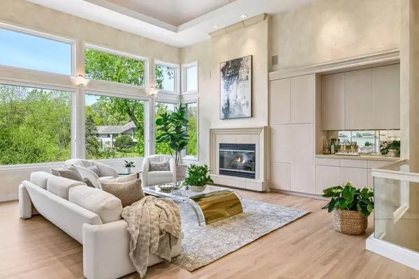 11626 Cedar PASS, Minnetonka, MN 55305