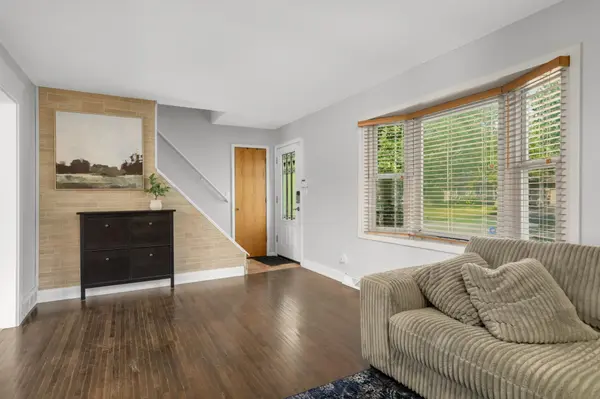 1459 Rainbow AVE, Maple Plain, MN 55359
