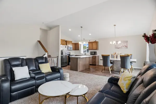 4634 9th ST NE, Saint Cloud, MN 56304
