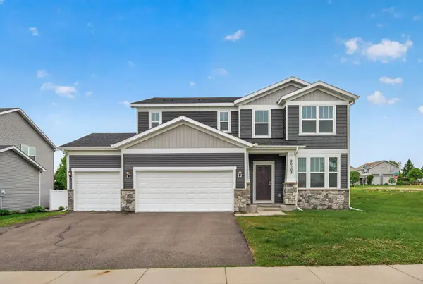 20503 Gunnison DR, Lakeville, MN 55044