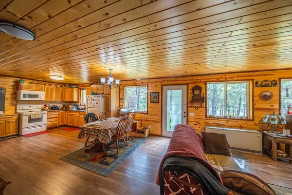 36784 US Highway 59, Erhard, MN 56534