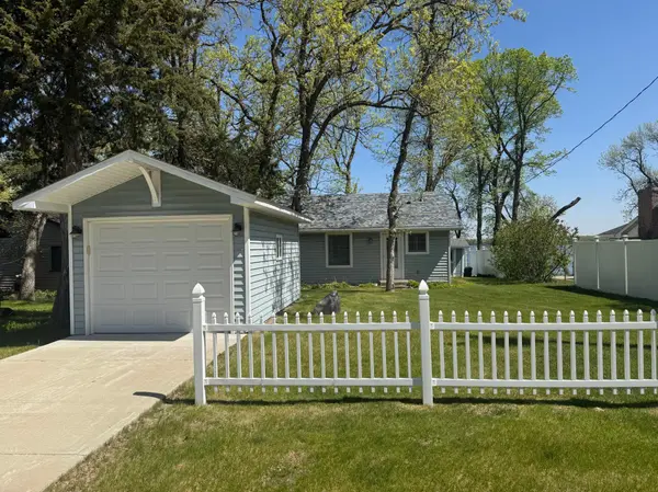 7221 100th AVE SE, Clear Lake, MN 55319