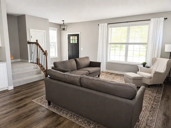 1411 Century Point LN NE, Rochester, MN 55906