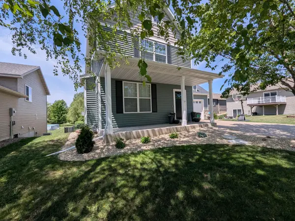 1411 Century Point LN NE, Rochester, MN 55906