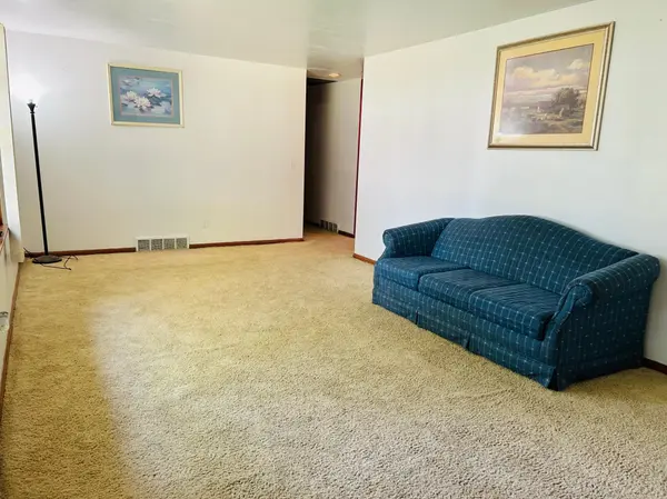310 Oak ST, Clements, MN 56224