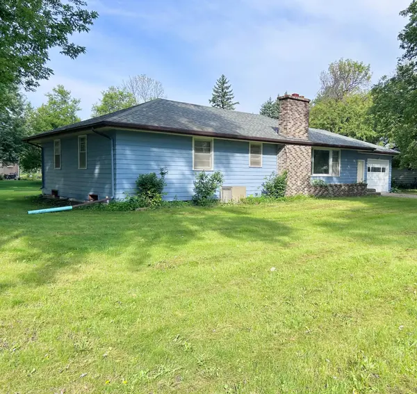 310 Oak ST, Clements, MN 56224