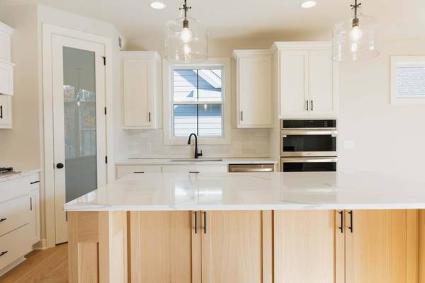 4056 NE Osprey, Prior Lake, MN 55372