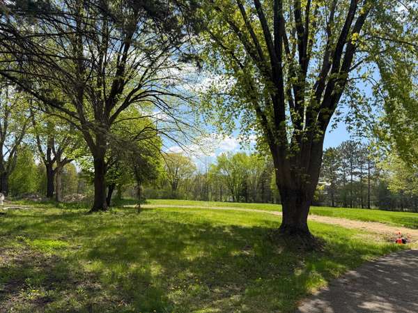 2782 Tamarack DR, Medina, MN 55356