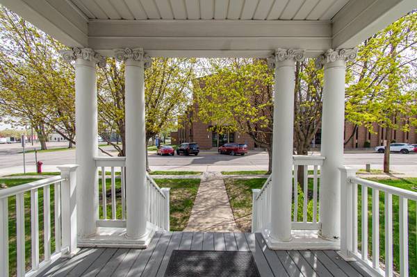 203 7th ST S, Moorhead, MN 56560
