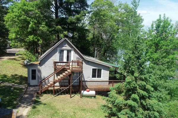 W6988 & W7006 Narrows TRL, Minong, WI 54859