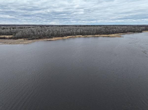 7710 Youngs Bay DR NW, Angle Inlet, MN 56711