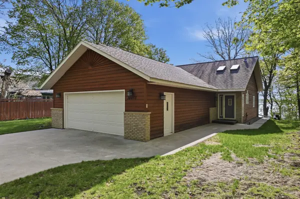 14473 Barnes DR, Detroit Lakes, MN 56501