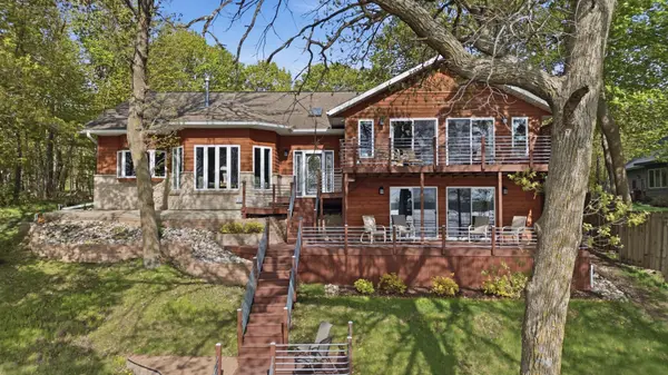 14473 Barnes DR, Detroit Lakes, MN 56501