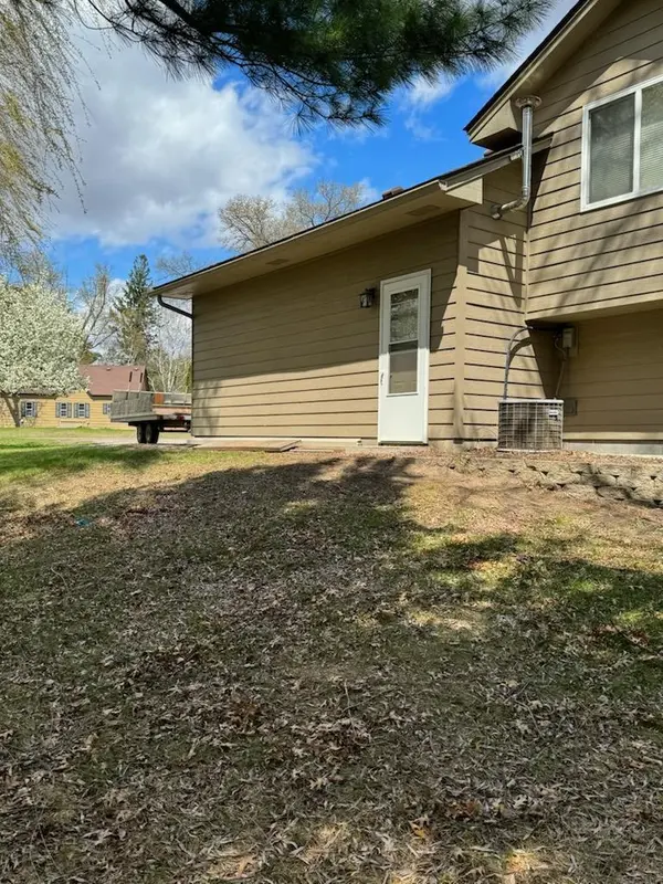 110 236th LN NE, Bethel, MN 55005
