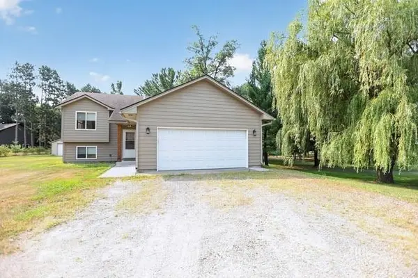 110 236th LN NE,  Bethel,  MN 55005