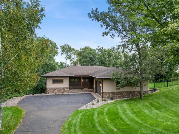 3658 Padre CT, Nisswa, MN 56468
